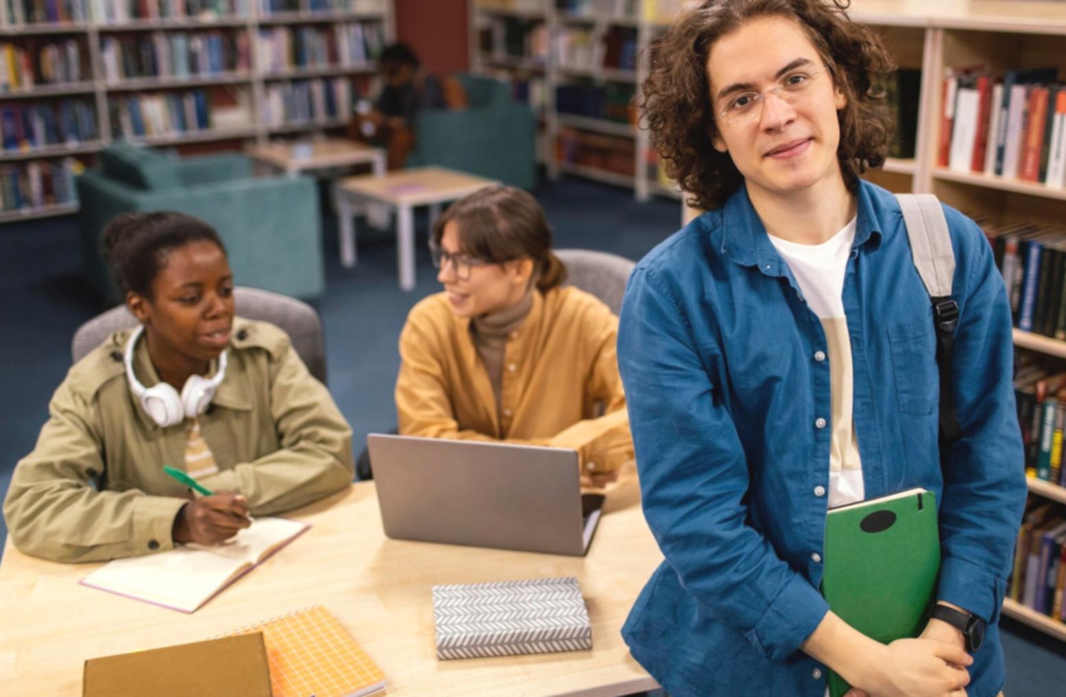 Analisi dettagliata dei dati finanziari di progetto