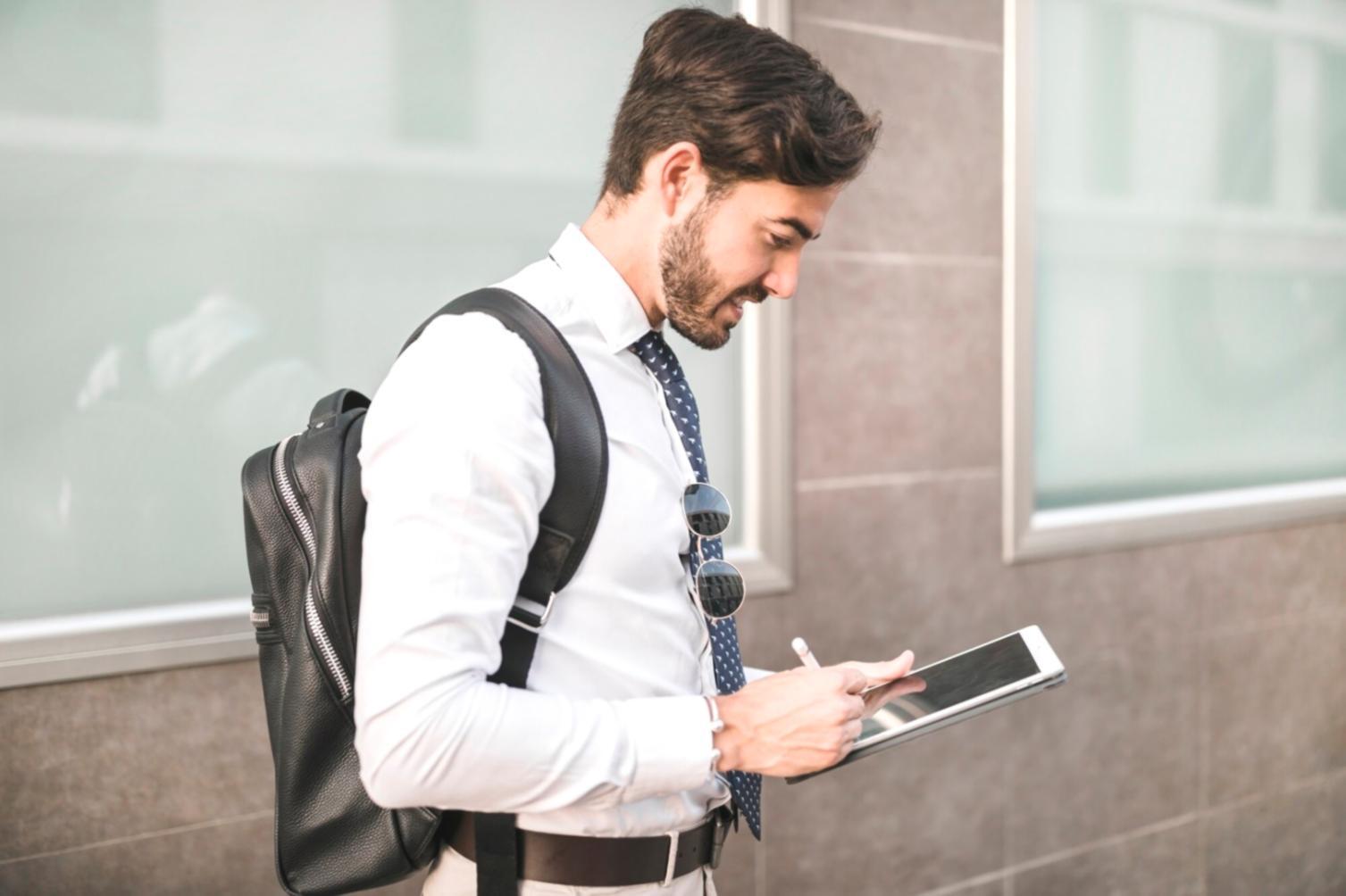 Dashboard di gestione budget con grafici e metriche di performance