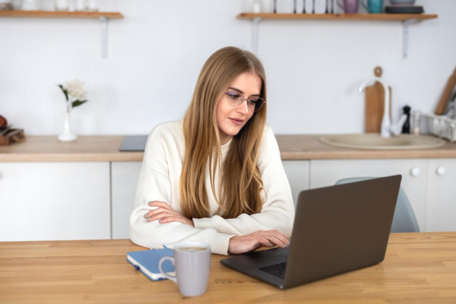 Visualizzazione del processo di gestione budget progettuale con analisi dei dati finanziari